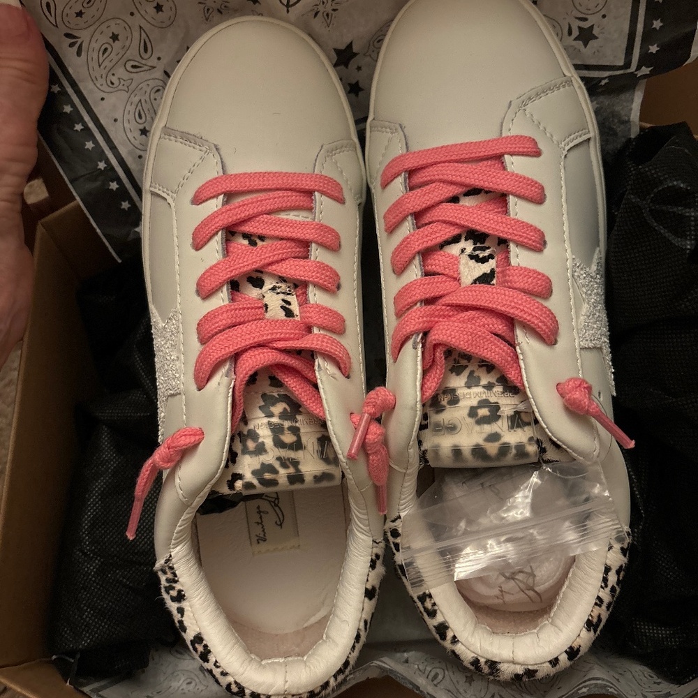 Vintage Havana Sneakers